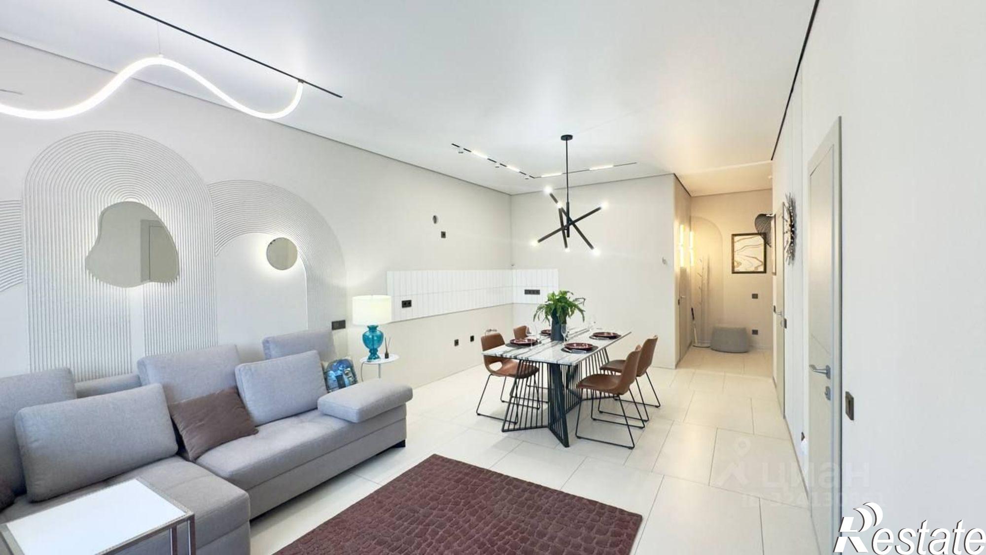 Купить квартиру за 42 790 000 рублей на ул Руданского, 10