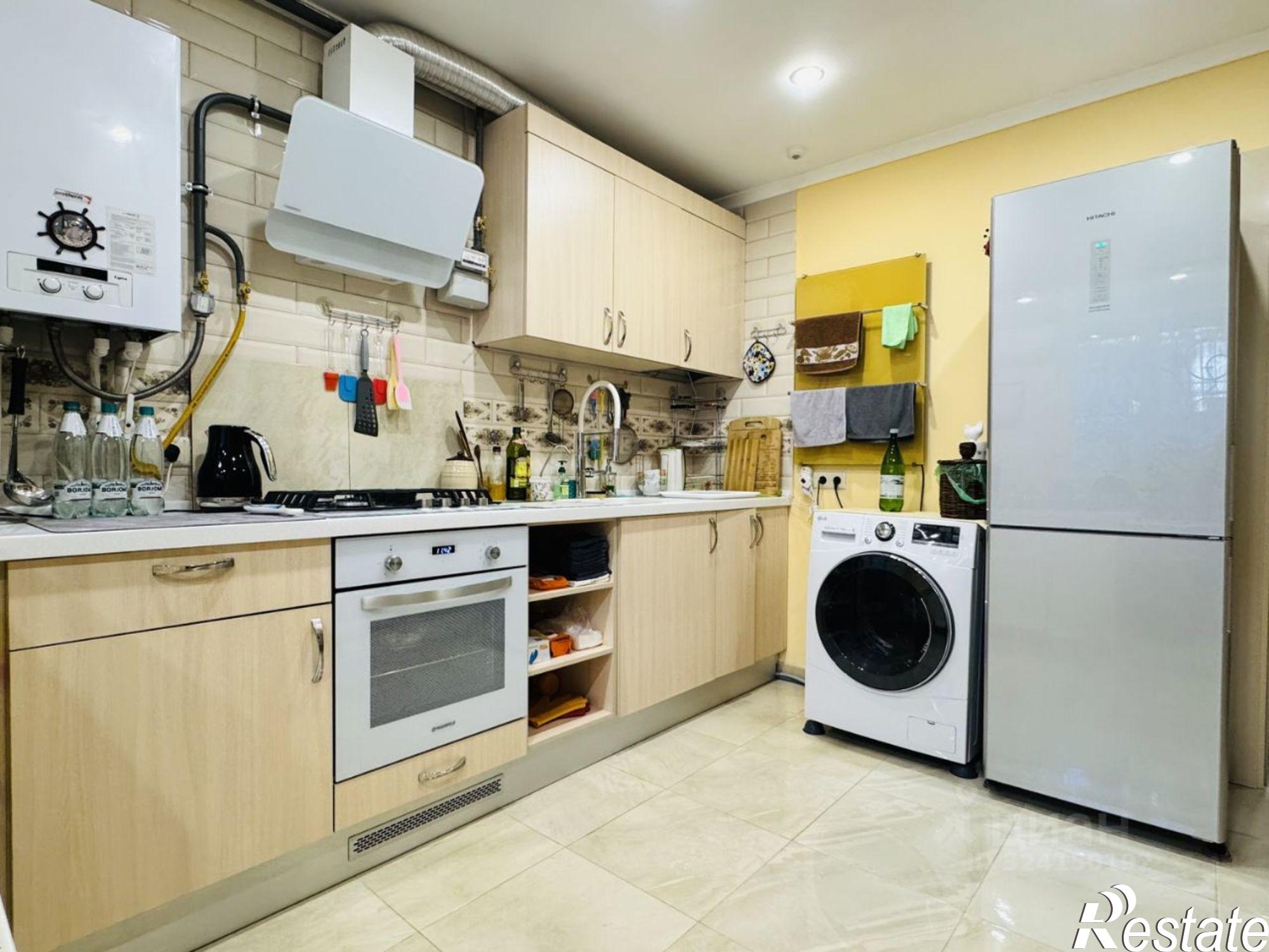 Купить квартиру за 10 200 000 рублей на ул Изобильная, 10