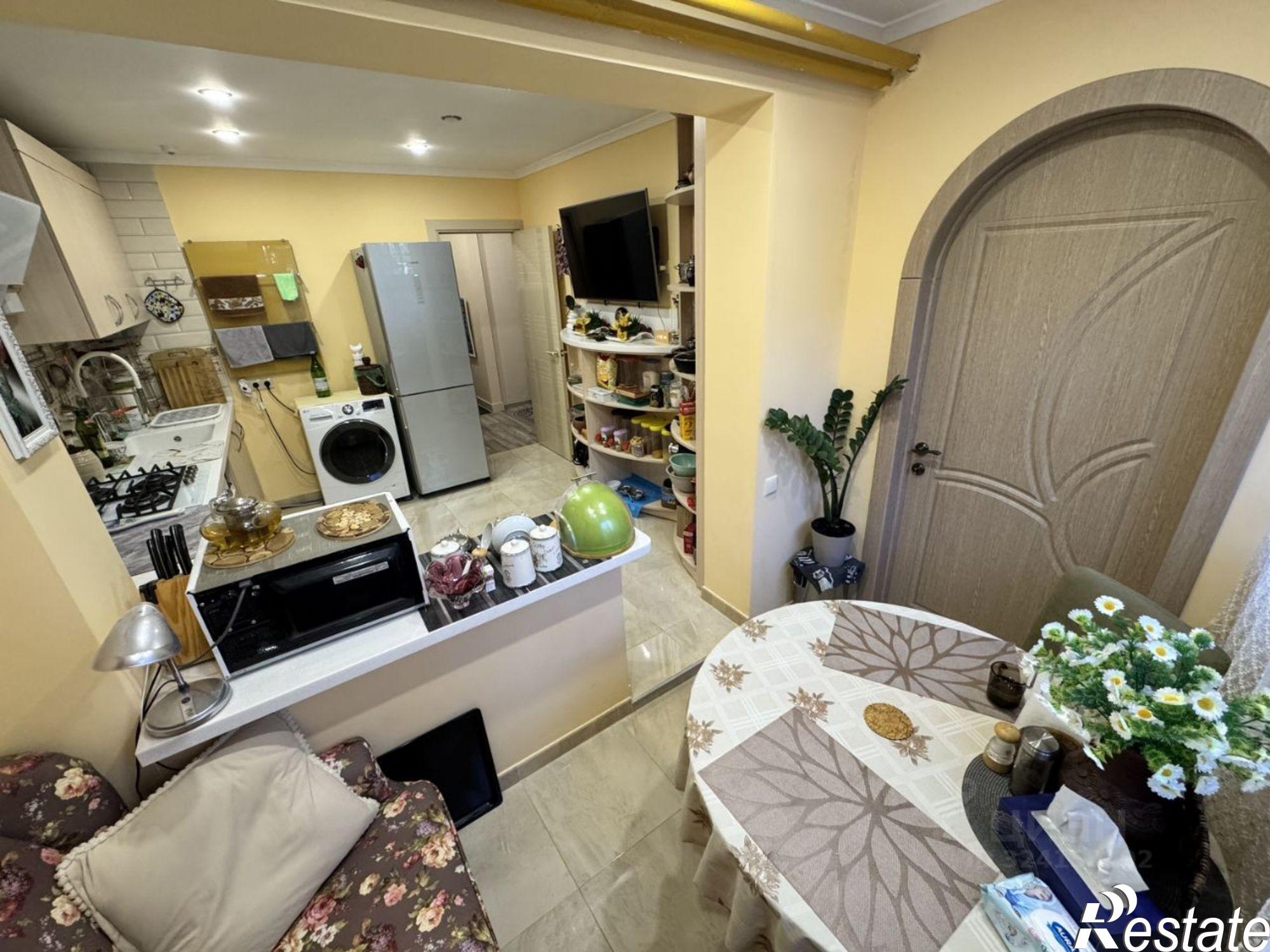 Купить квартиру за 10 200 000 рублей на ул Изобильная, 10