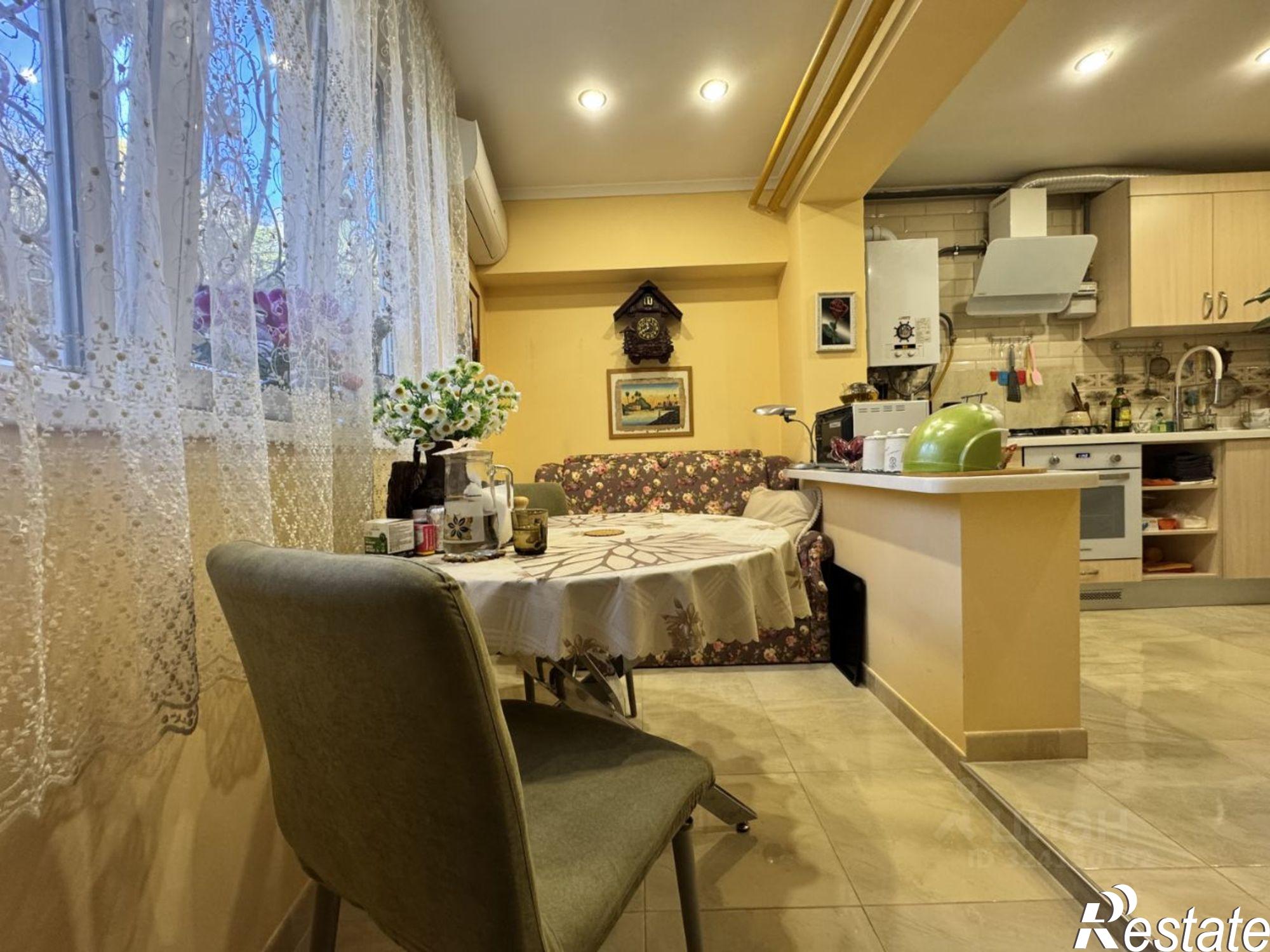 Купить квартиру за 10 200 000 рублей на ул Изобильная, 10