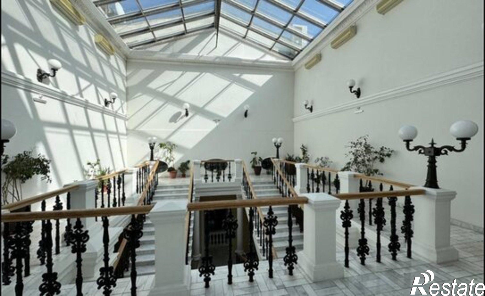 Купить квартиру за 11 700 000 рублей на наб Ленина В.И. имени, 13