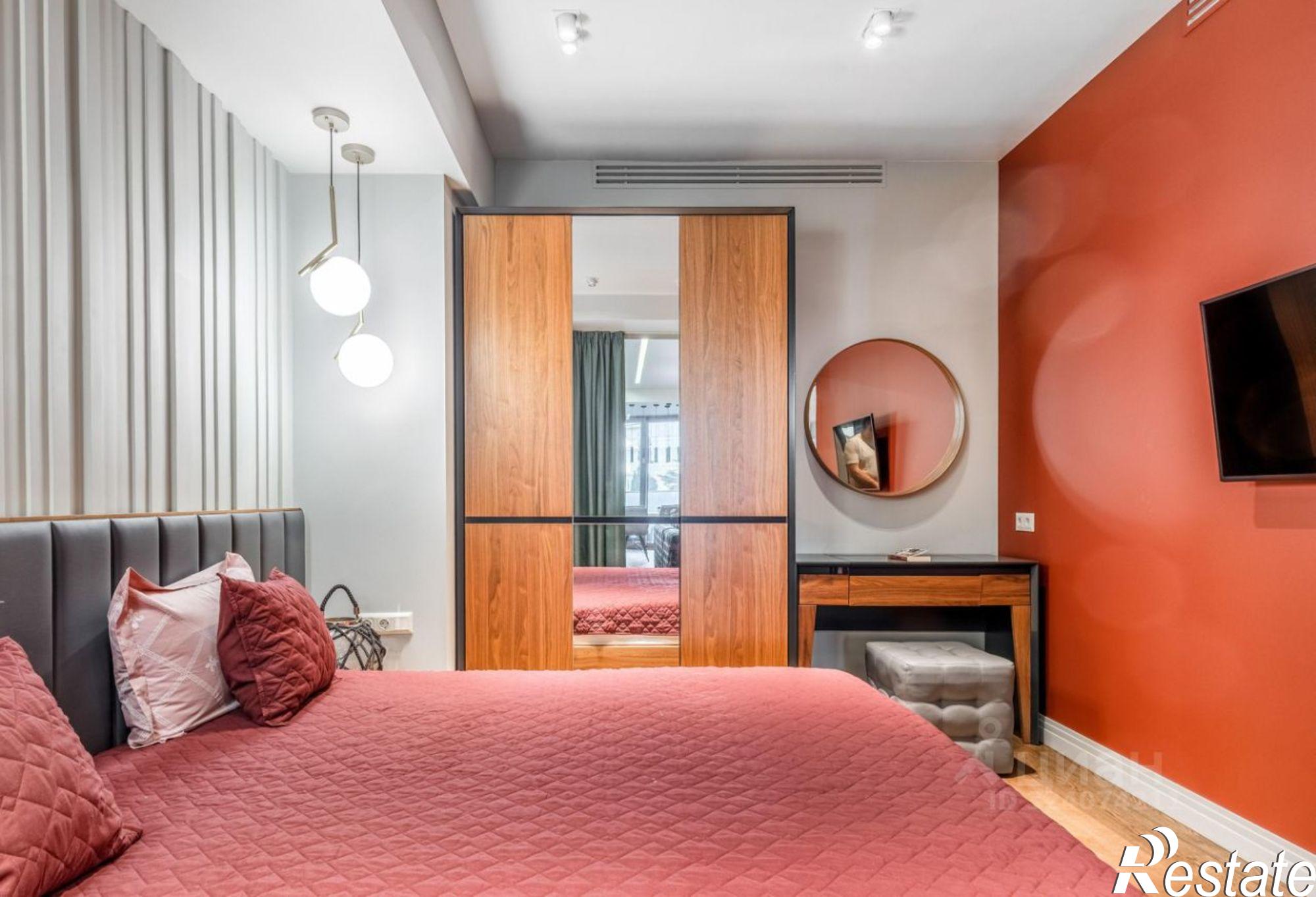 Сдать квартиру за 450 000 рублей на Парковый проезд, 9