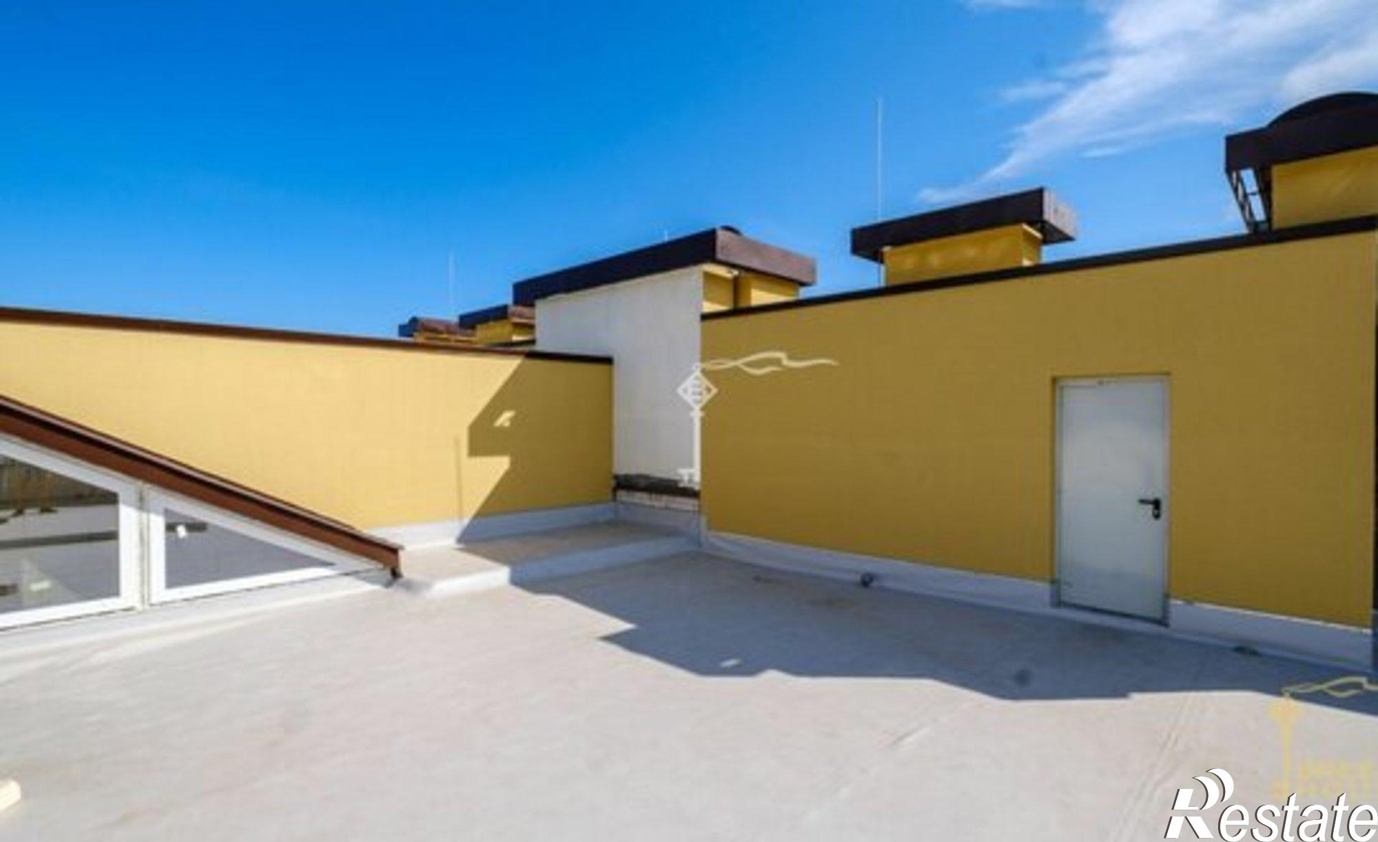 Купить квартиру за 42 000 000 рублей на Красноармейская улица, 36Б к4