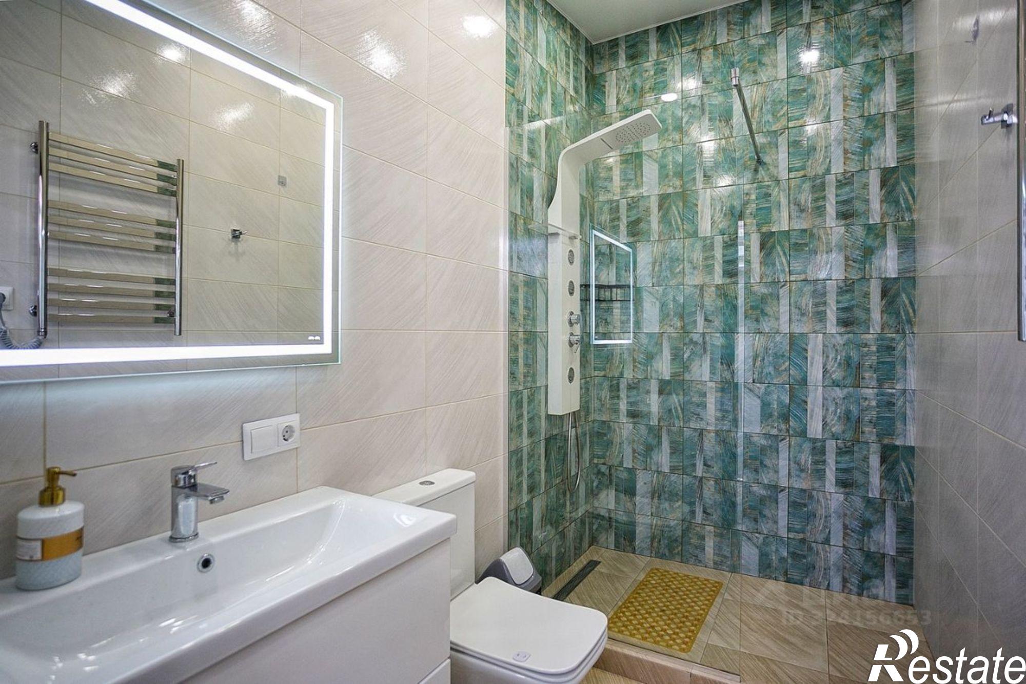 Купить квартиру за 20 000 000 рублей на Загородная улица, 17В