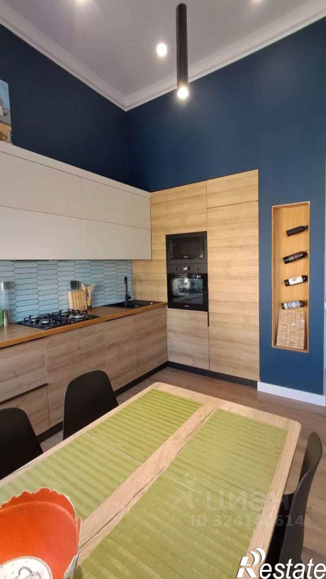 Купить квартиру за 26 000 000 рублей на Екатерининская улица, 4