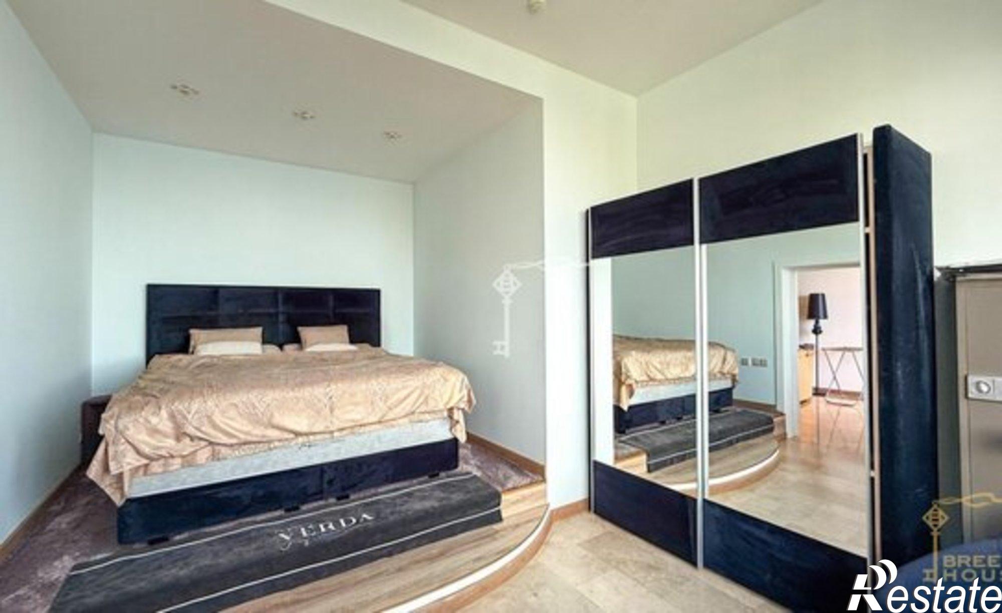 Купить квартиру за 47 000 000 рублей на ул Дражинского, 48