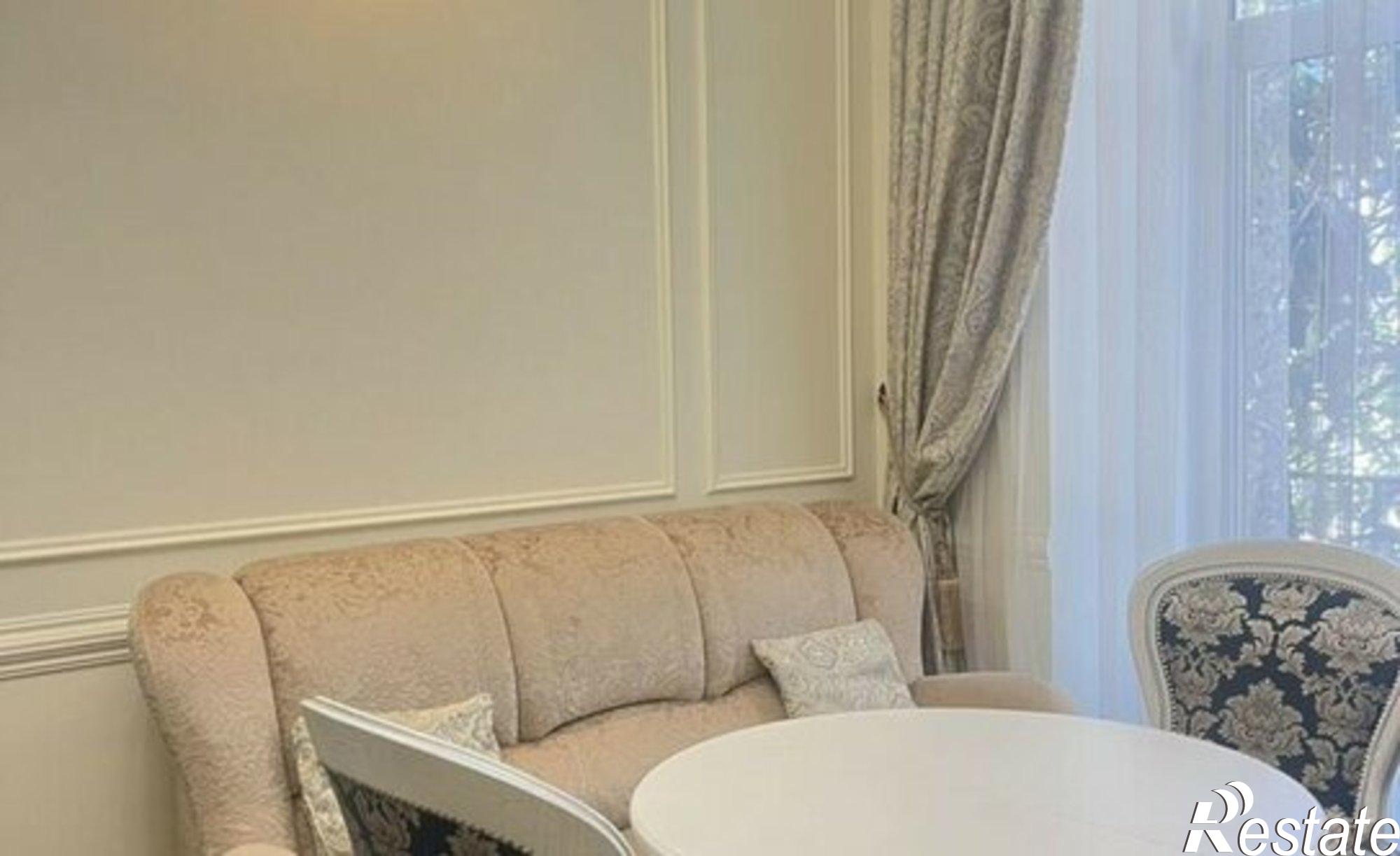 Купить квартиру за 20 000 000 рублей на набережная Ленина, 21/1