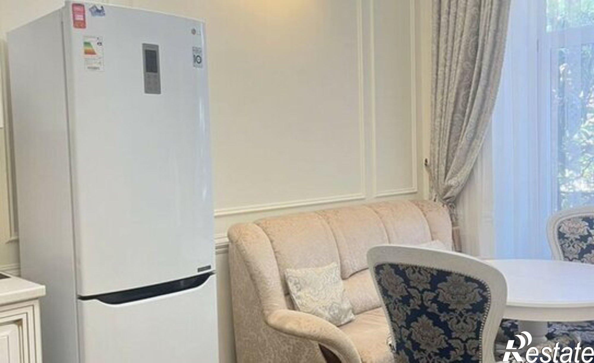 Купить квартиру за 20 000 000 рублей на набережная Ленина, 21/1