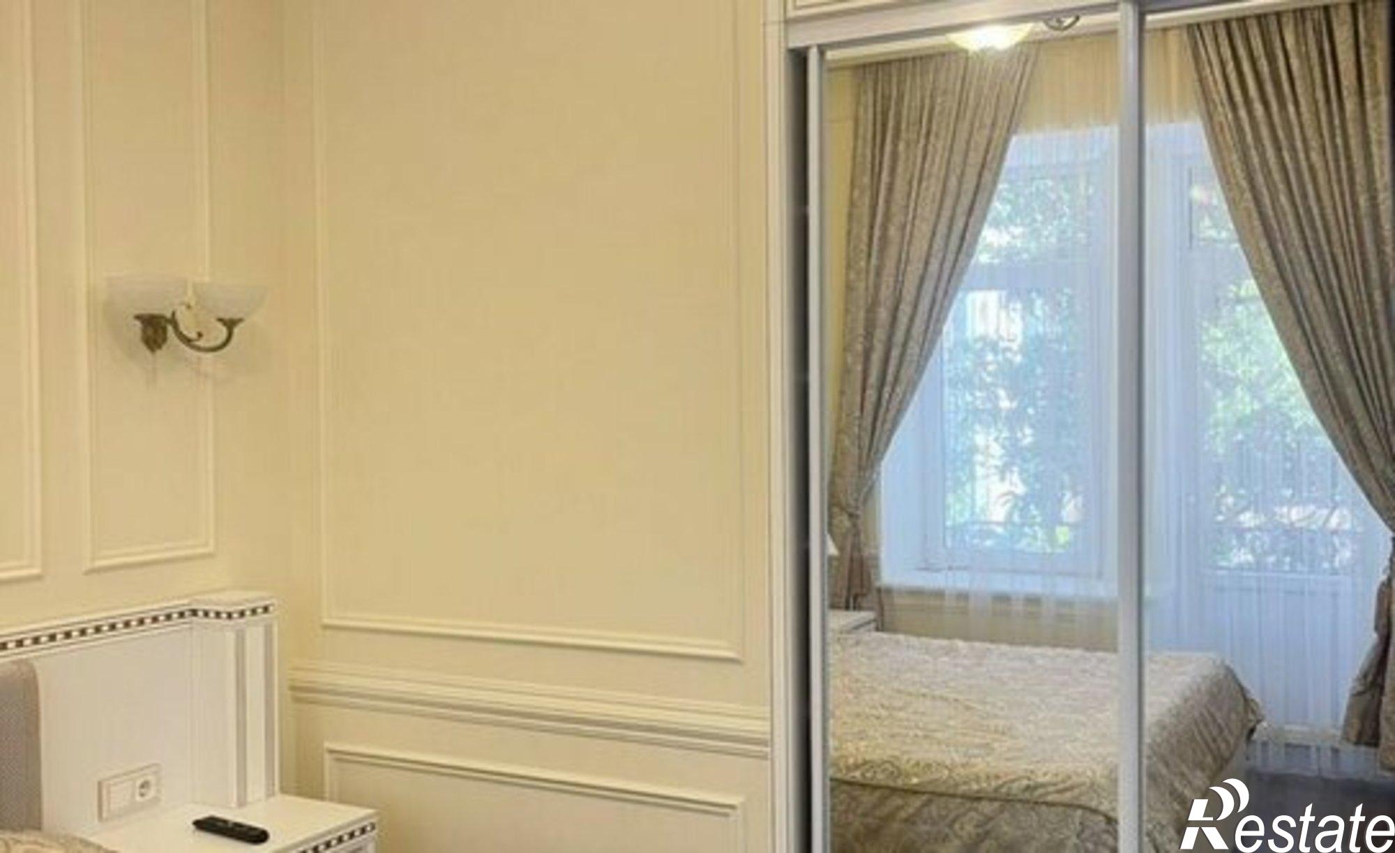 Купить квартиру за 20 000 000 рублей на набережная Ленина, 21/1