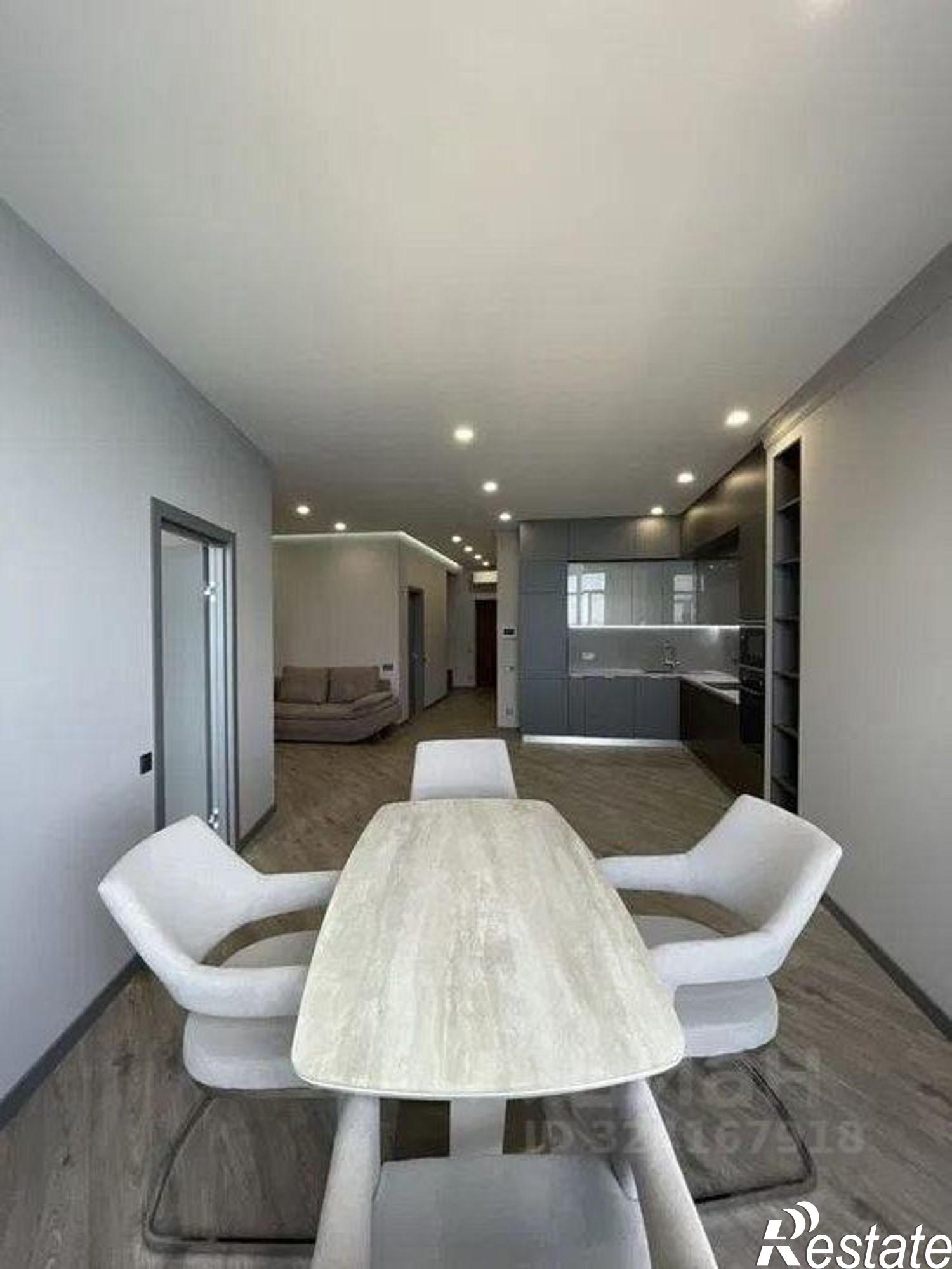 Купить квартиру за 25 000 000 рублей на улица Дражинского, 45А