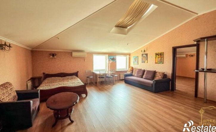 2-комн квартира набережная Ленина, 13,  д. 13