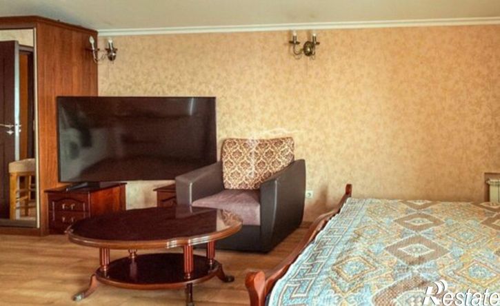 2-комн квартира набережная Ленина, 13,  д. 13