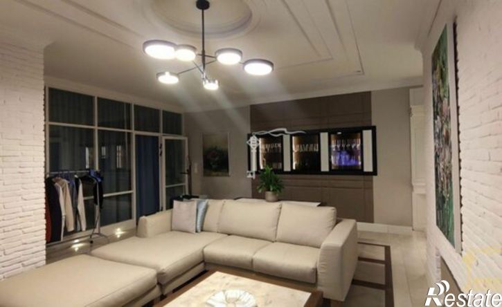 2-комн квартира Таврическая улица, 2Б,  д. 2Б