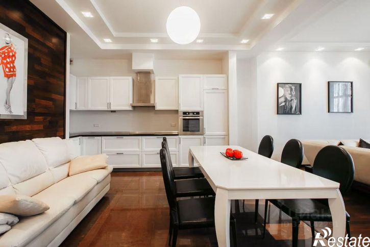 2-комн квартира набережная Ленина, 35/2,  д. 35/2