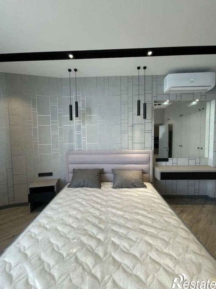 2-комн квартира улица Дражинского, 45А,  д. 45А