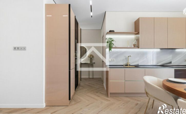 3-комн квартира Московская улица, 15 к7,  д. 15 к7