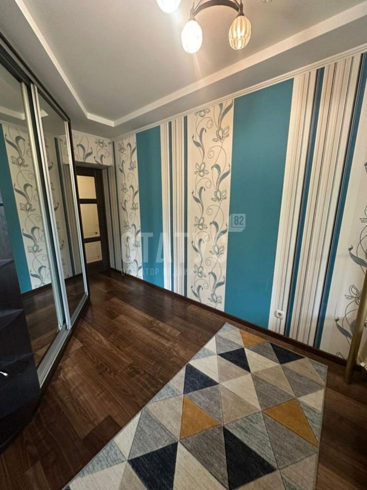 2-комн квартира Кривошты ул, 6