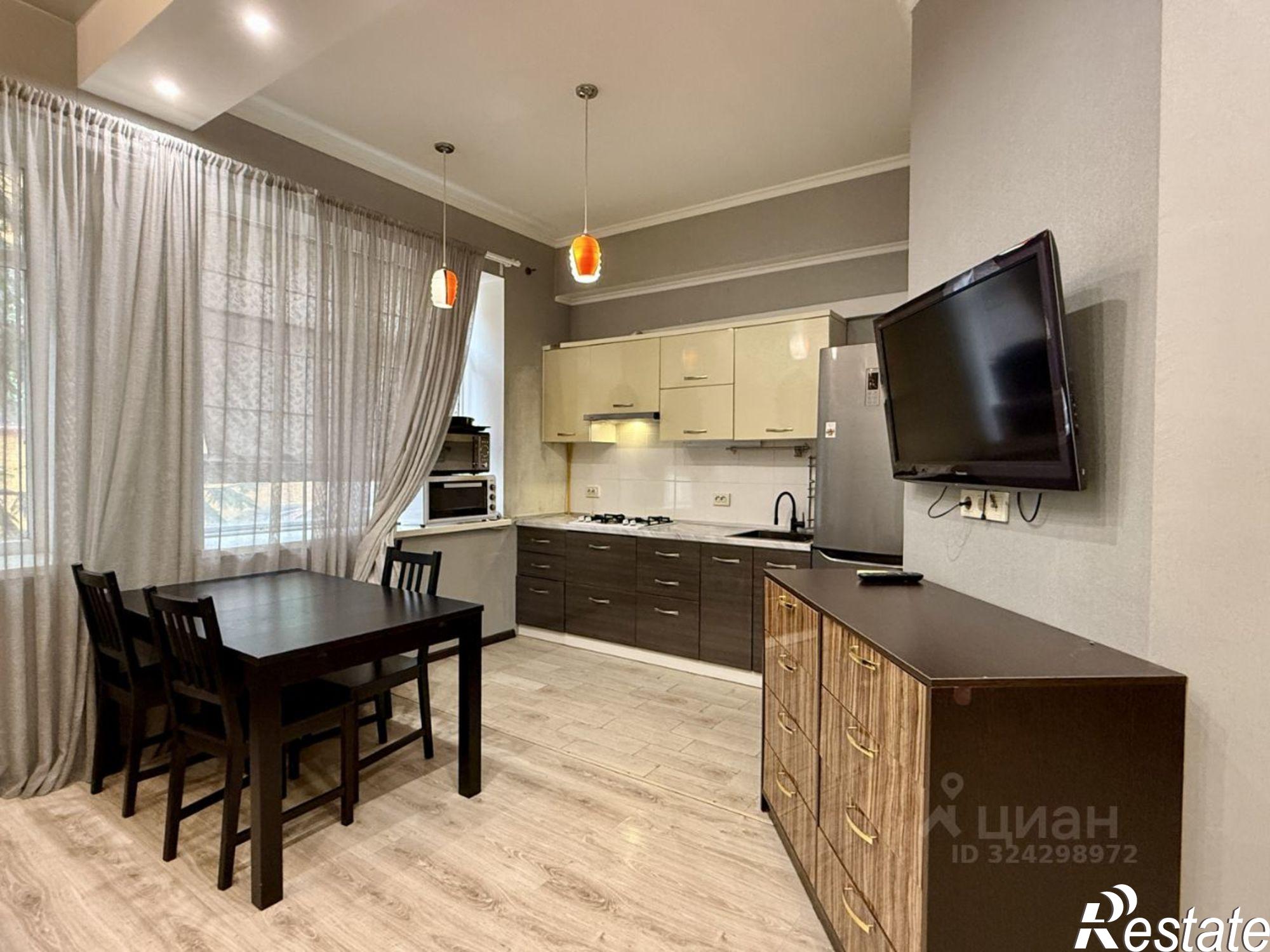 Сдать квартиру за 60 000 рублей на Загородная улица, 17Д