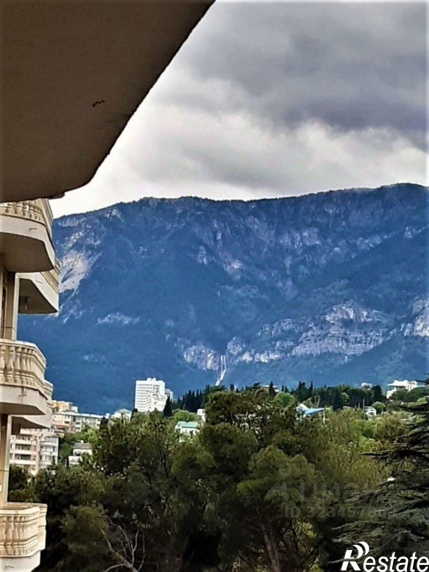 Купить квартиру за 38 700 000 рублей на ул Войкова, 16