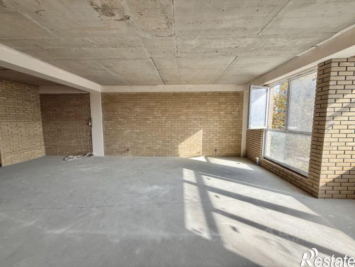 2-комн квартира улица Войкова, 37,  д. 37