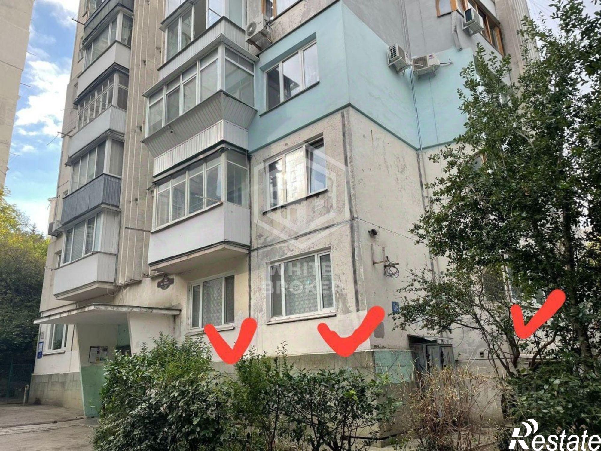 Купить квартиру за 10 000 000 рублей на ул Мухина, 38 1