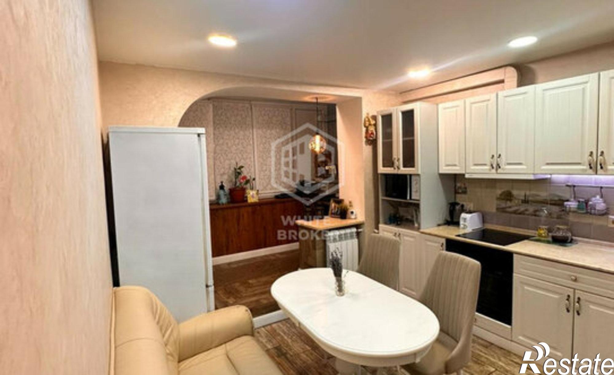 Купить квартиру за 10 300 000 рублей на ул Рабочая, 24 2