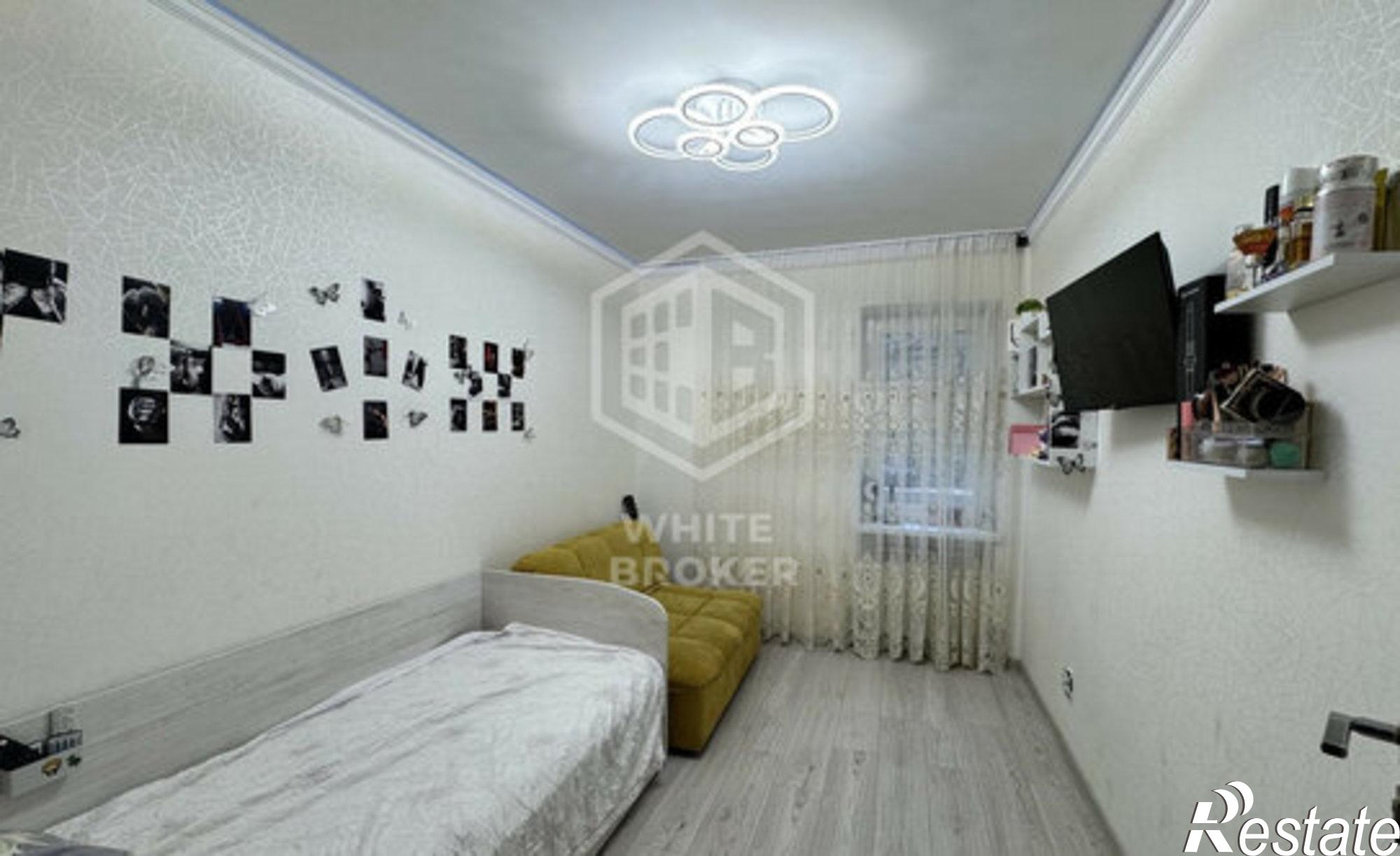 Купить квартиру за 14 000 000 рублей на ул Дарсановская, 12