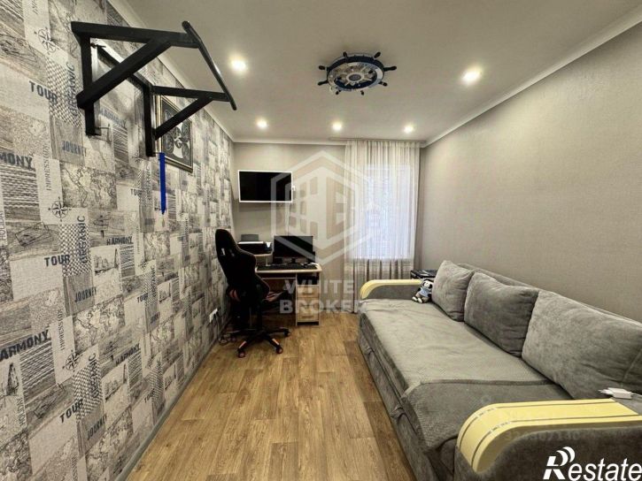 3-комн квартира Дарсановская улица, 12,  д. 12