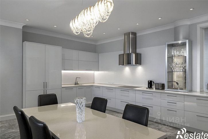 2-комн квартира ул Свердлова, 13/2,  д. 13/2