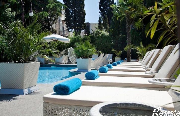 2-комн квартира ул имени архитектора Краснова Н.П., 2,  д. 2