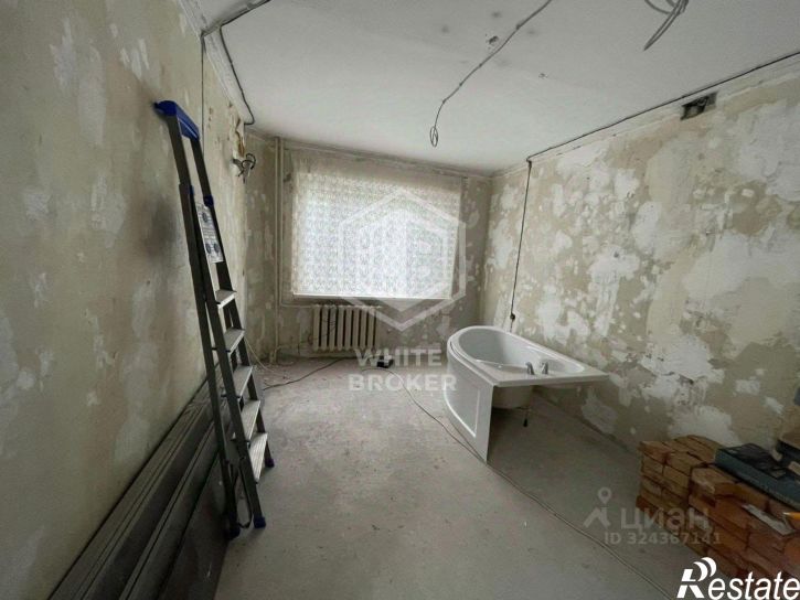 2-комн квартира ул Мухина, 38 1,  д. 38 1,  к. 1