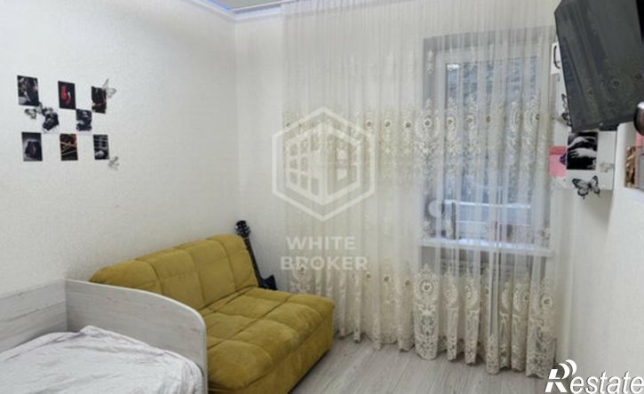 3-комн квартира ул Дарсановская, 12,  д. 12