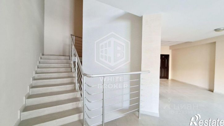 4-комн квартира Севастопольское шоссе, 52П,  д. 52П