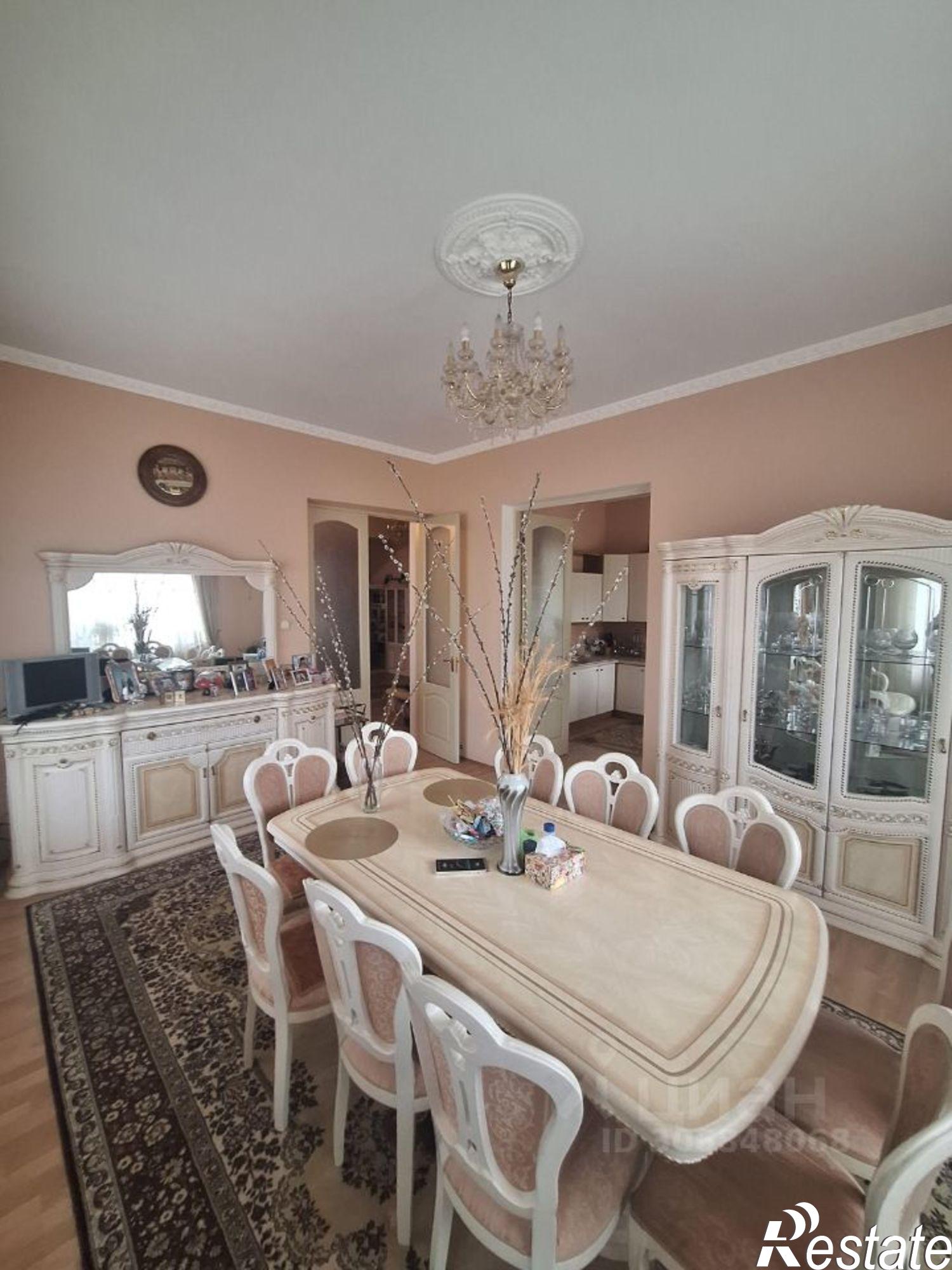 Купить дачу, дом, коттедж за 171 000 000 рублей на ул Ореховая, 12