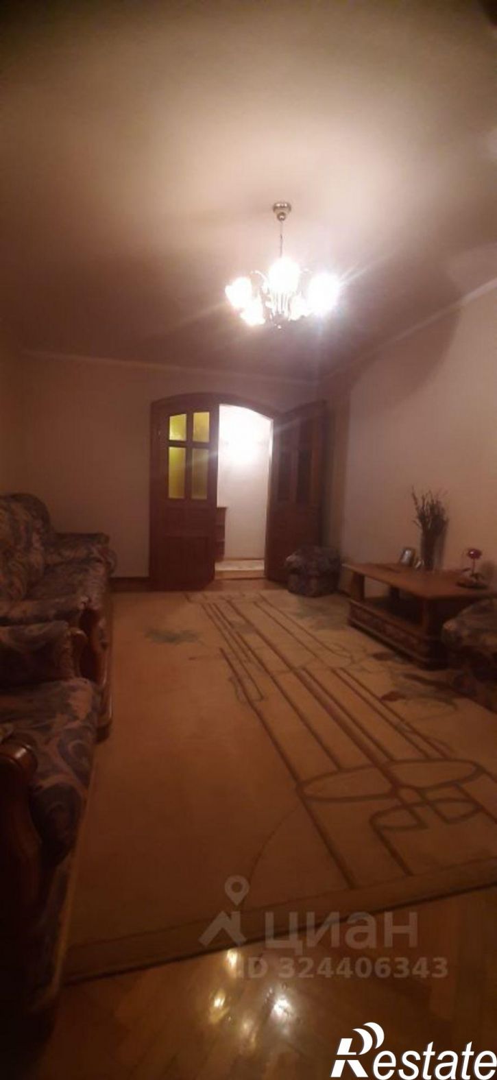 3-комн квартира улица Кривошты, 15,  д. 15