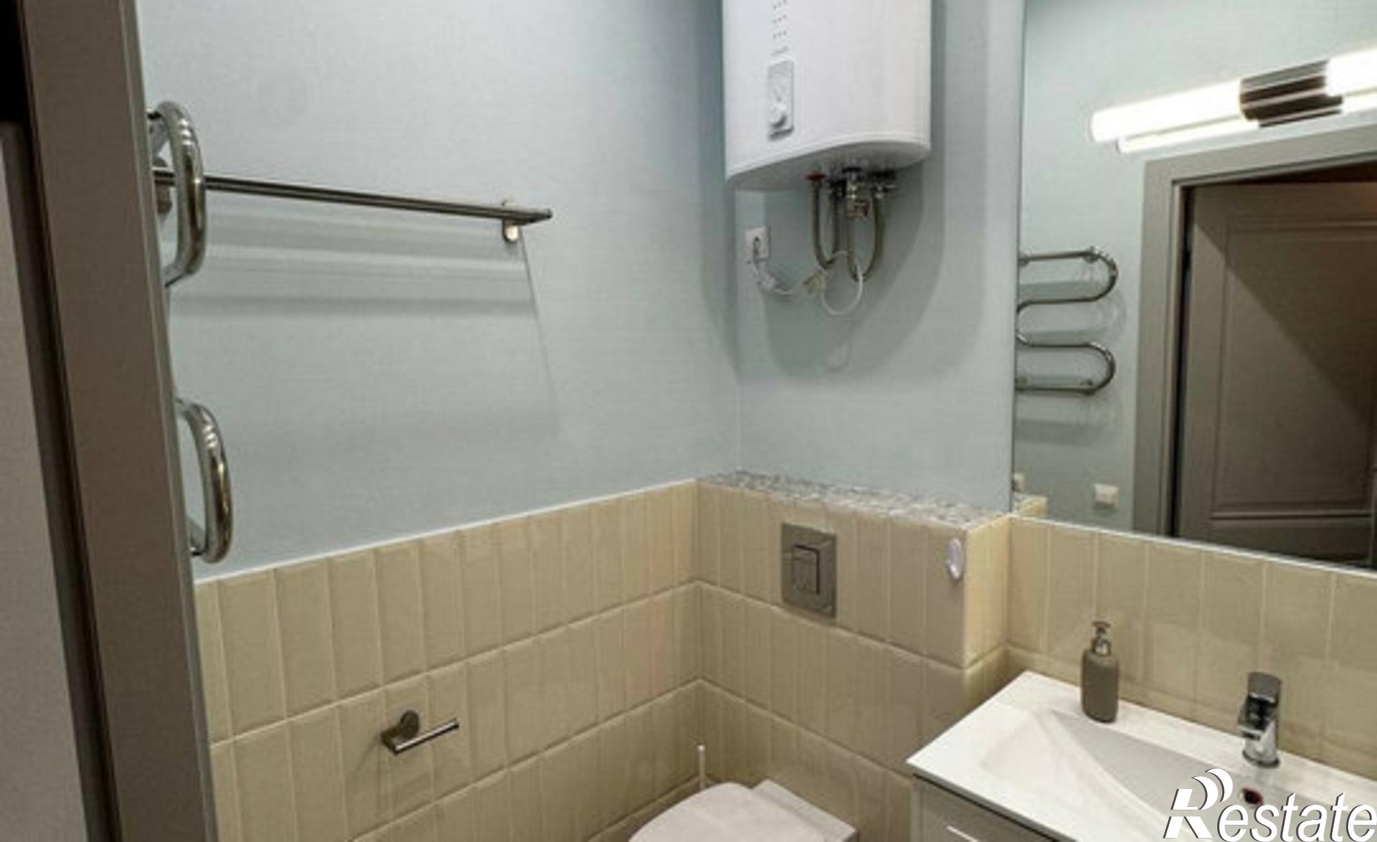 Купить квартиру за 50 000 000 рублей на набережная Ленина, 4