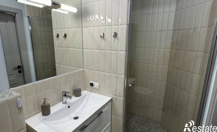 2-комн квартира набережная Ленина, 4,  д. 4