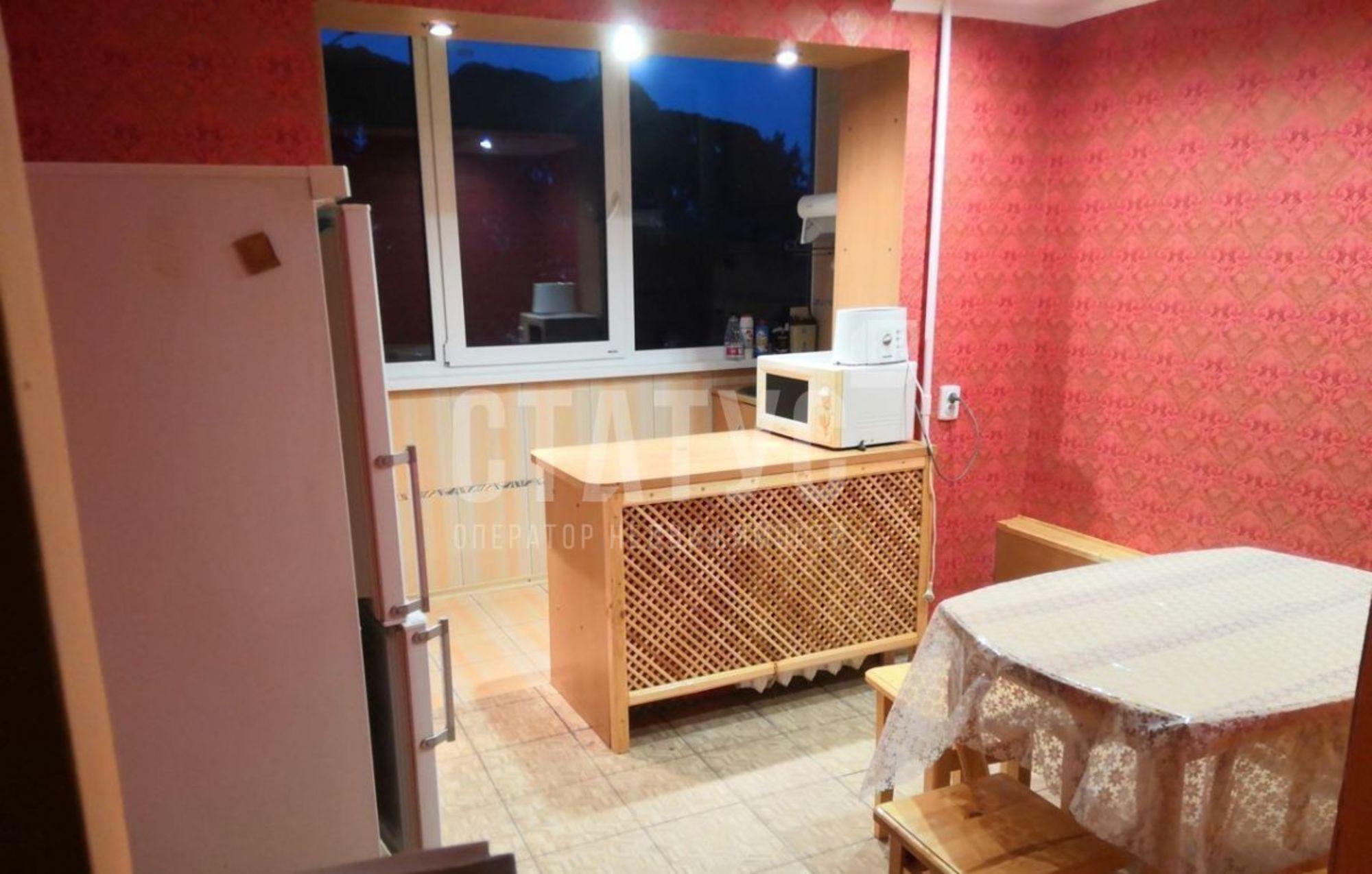 Сдать квартиру за 50 000 рублей на Ленинградская ул, 5