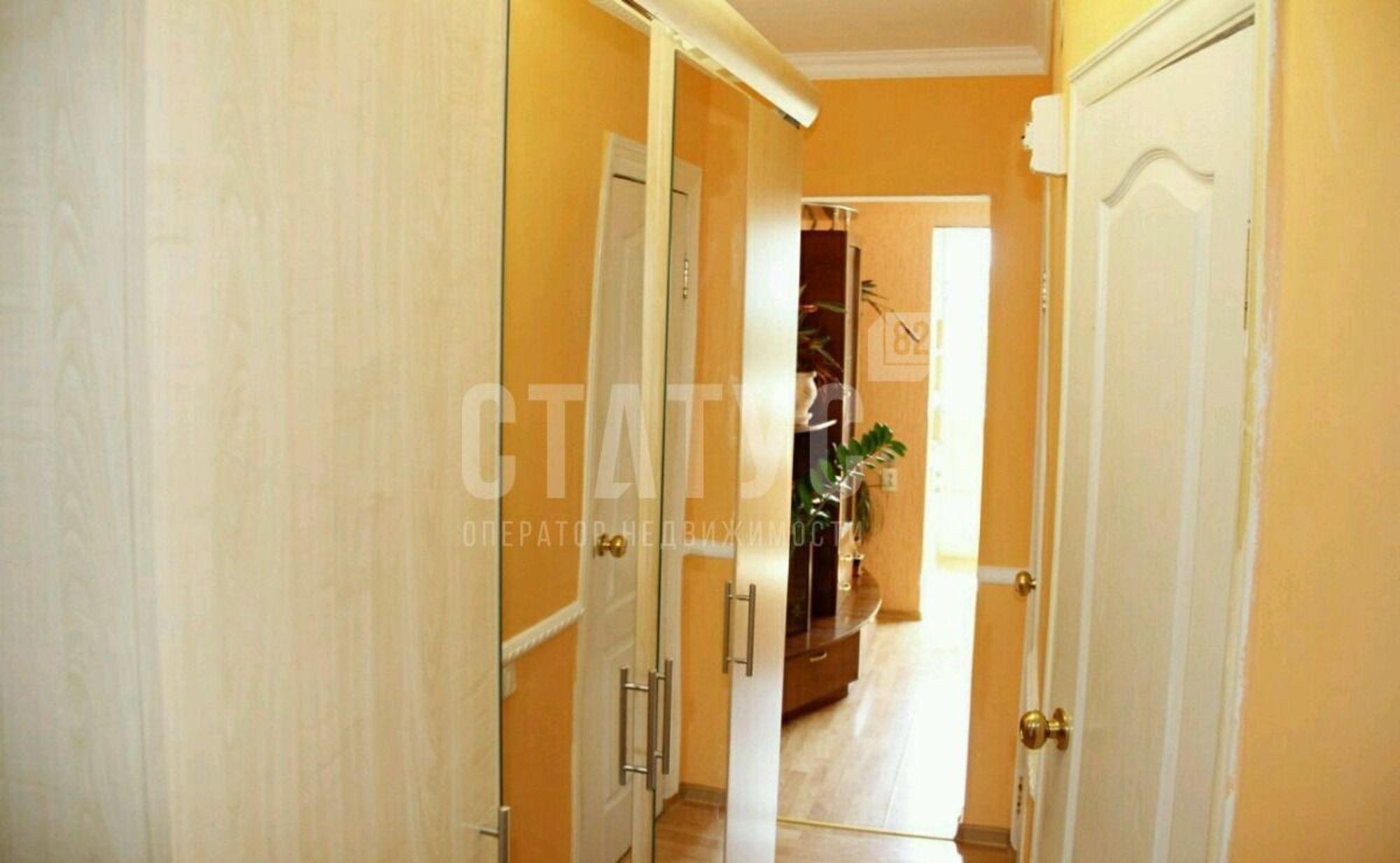 Сдать квартиру за 50 000 рублей на Ленинградская ул, 5