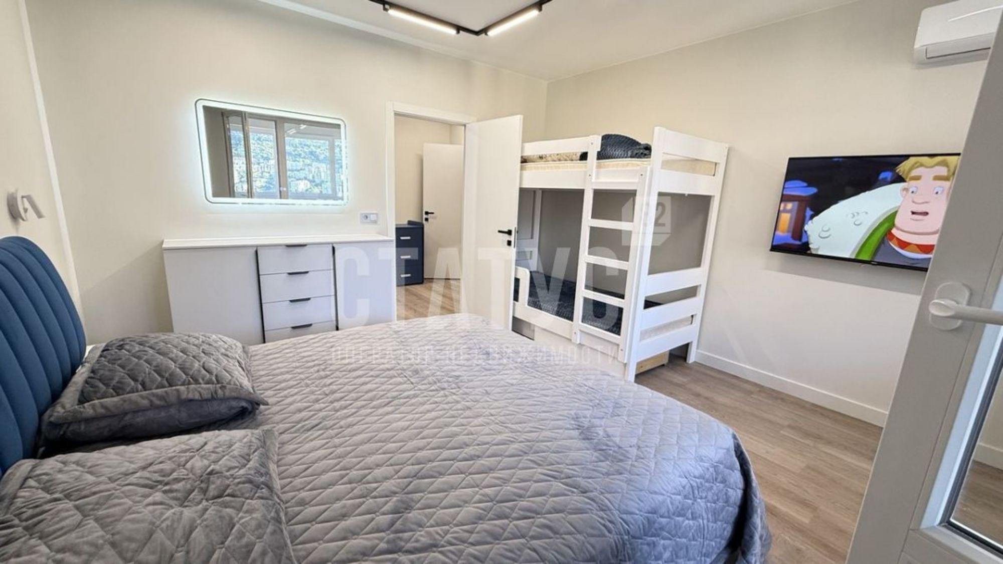 Сдать квартиру за 75 000 рублей на Красноармейская ул, 36бк2