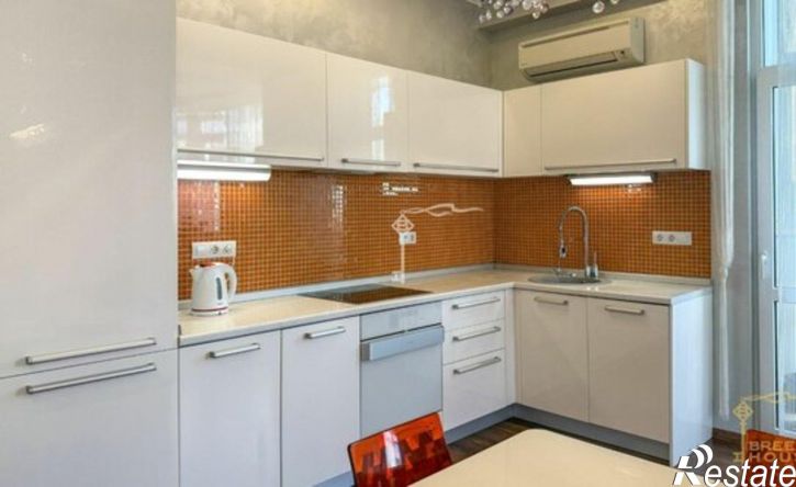 3-комн квартира улица Щорса, 8Ж,  д. 8Ж