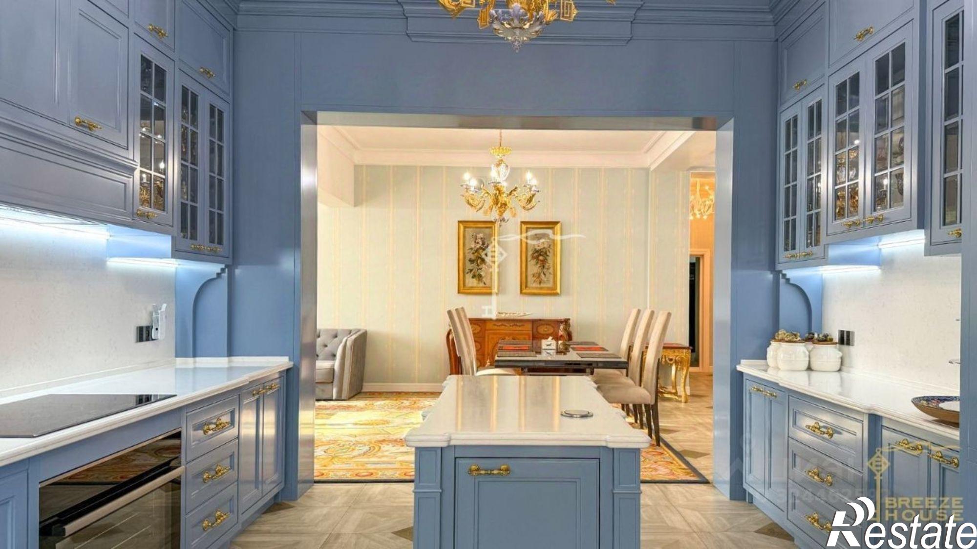 Купить квартиру за 180 000 000 рублей на улица Войкова, 16