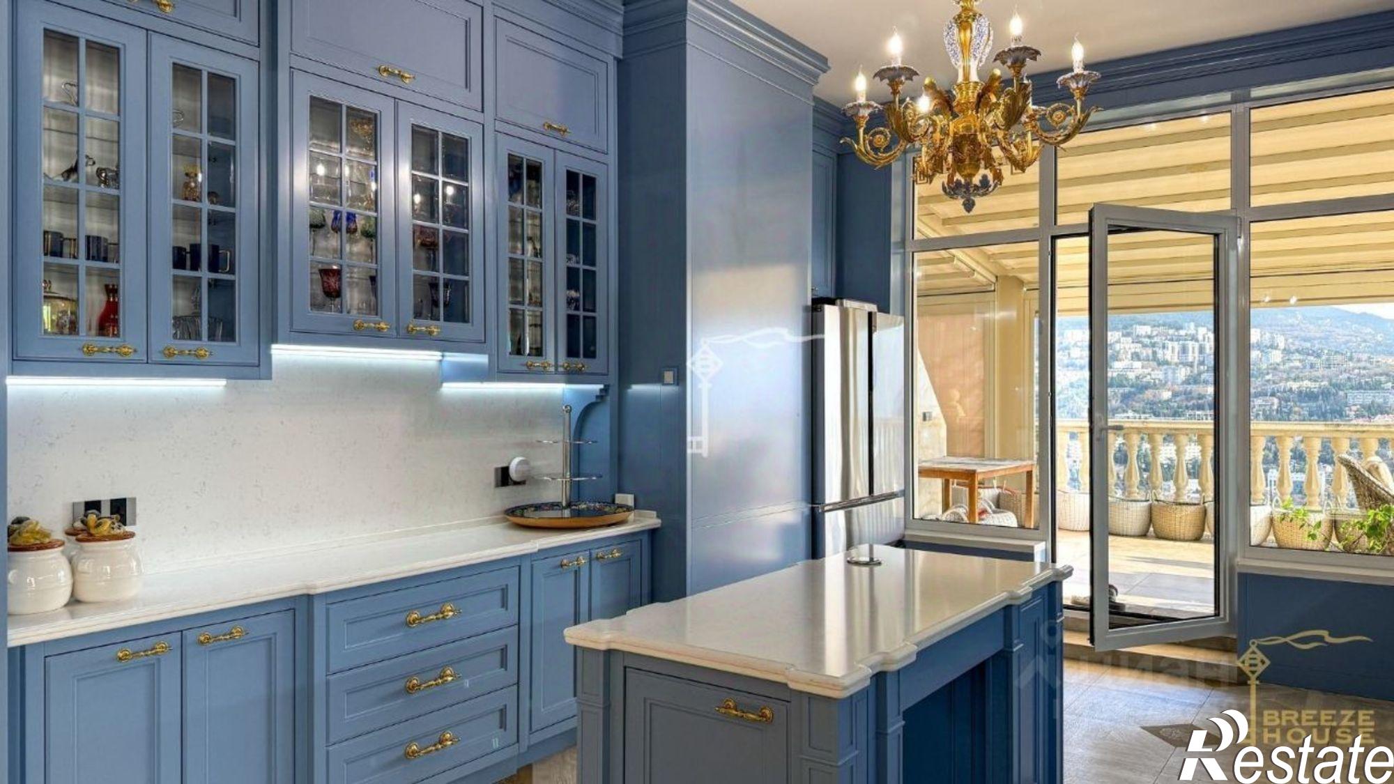 Купить квартиру за 180 000 000 рублей на улица Войкова, 16