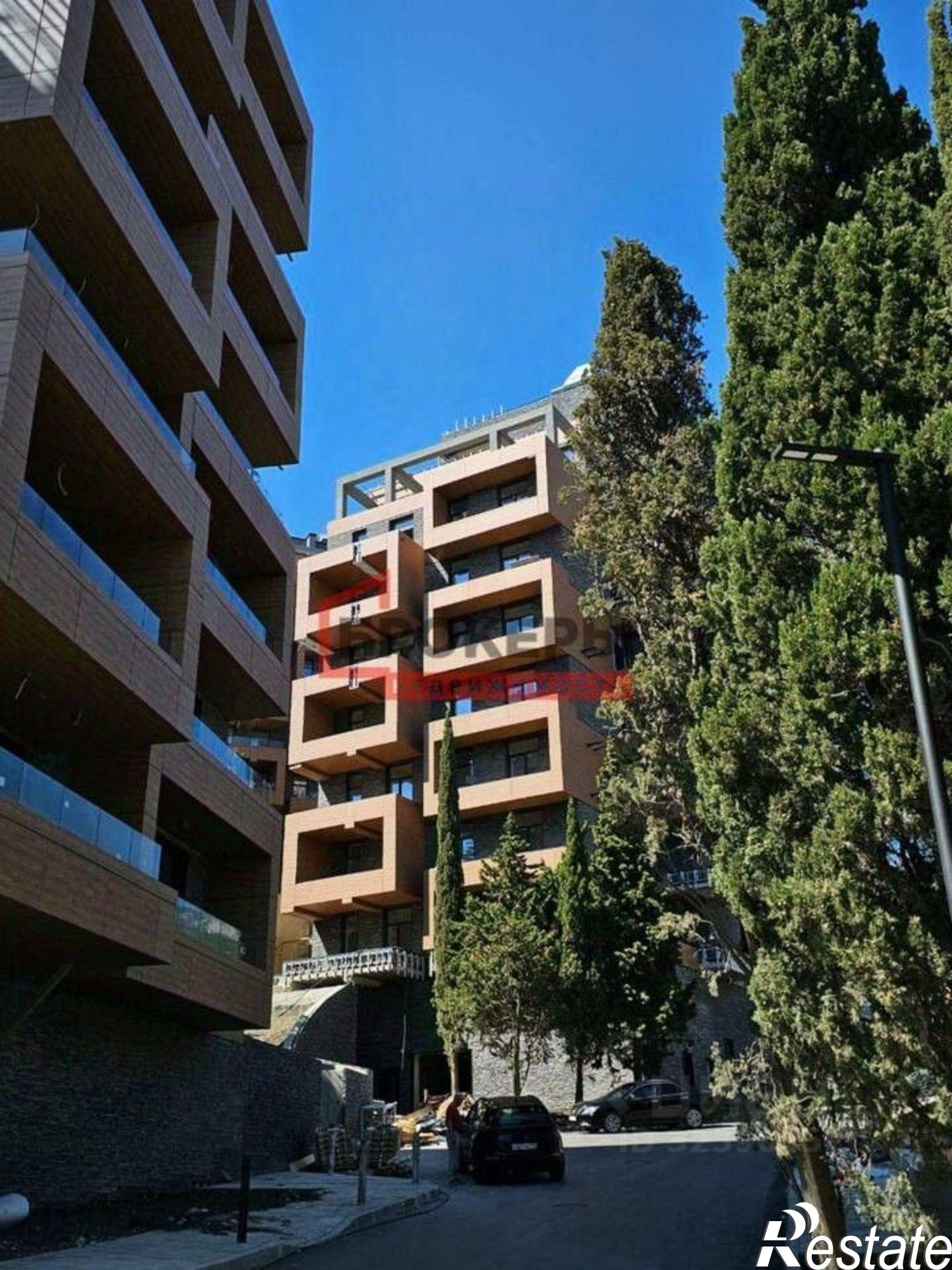 Купить квартиру за 21 913 900 рублей на ул Геологов, 7 1