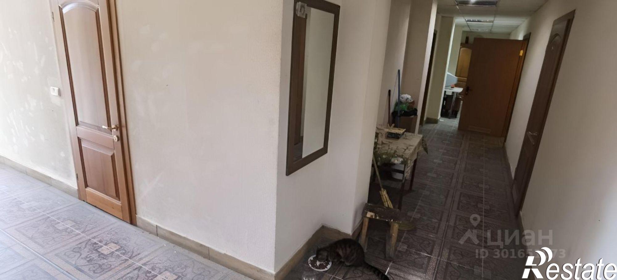 Купить квартиру за 25 000 000 рублей на Алупкинское шоссе, 48