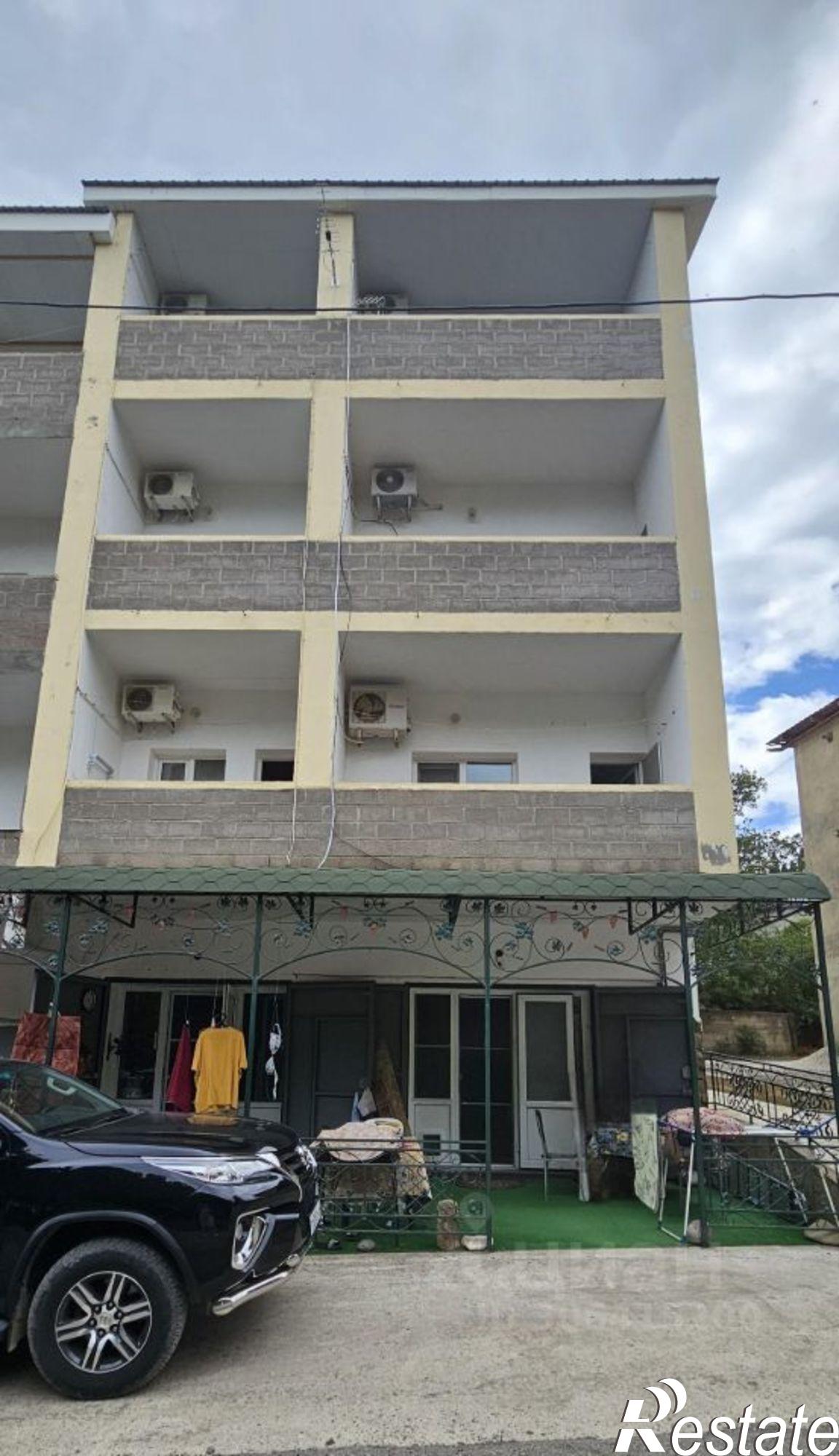 Купить квартиру за 25 000 000 рублей на Ялта городской округ