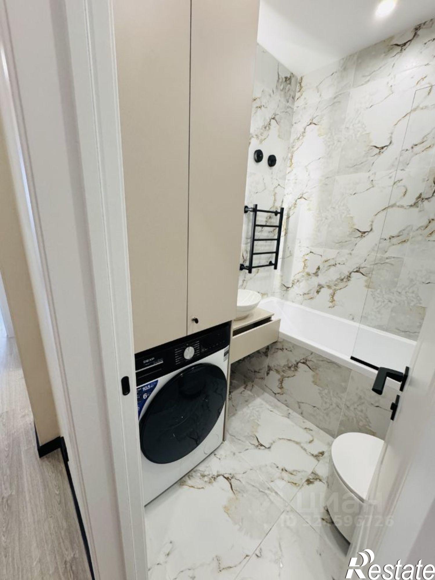 Сдать квартиру за 47 000 рублей на улица Кирова, 155А к2