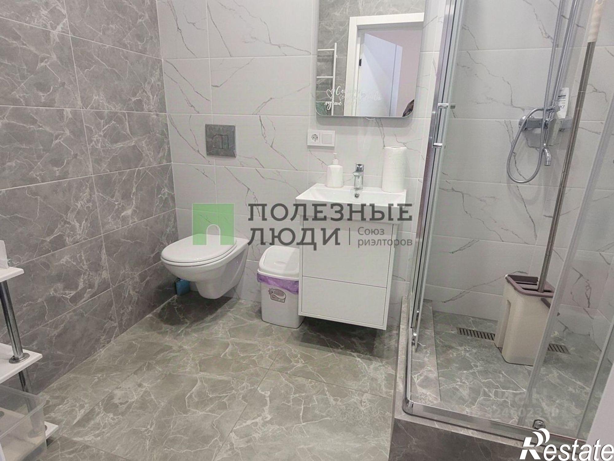 Купить квартиру за 10 000 000 рублей на Киевская улица, 46