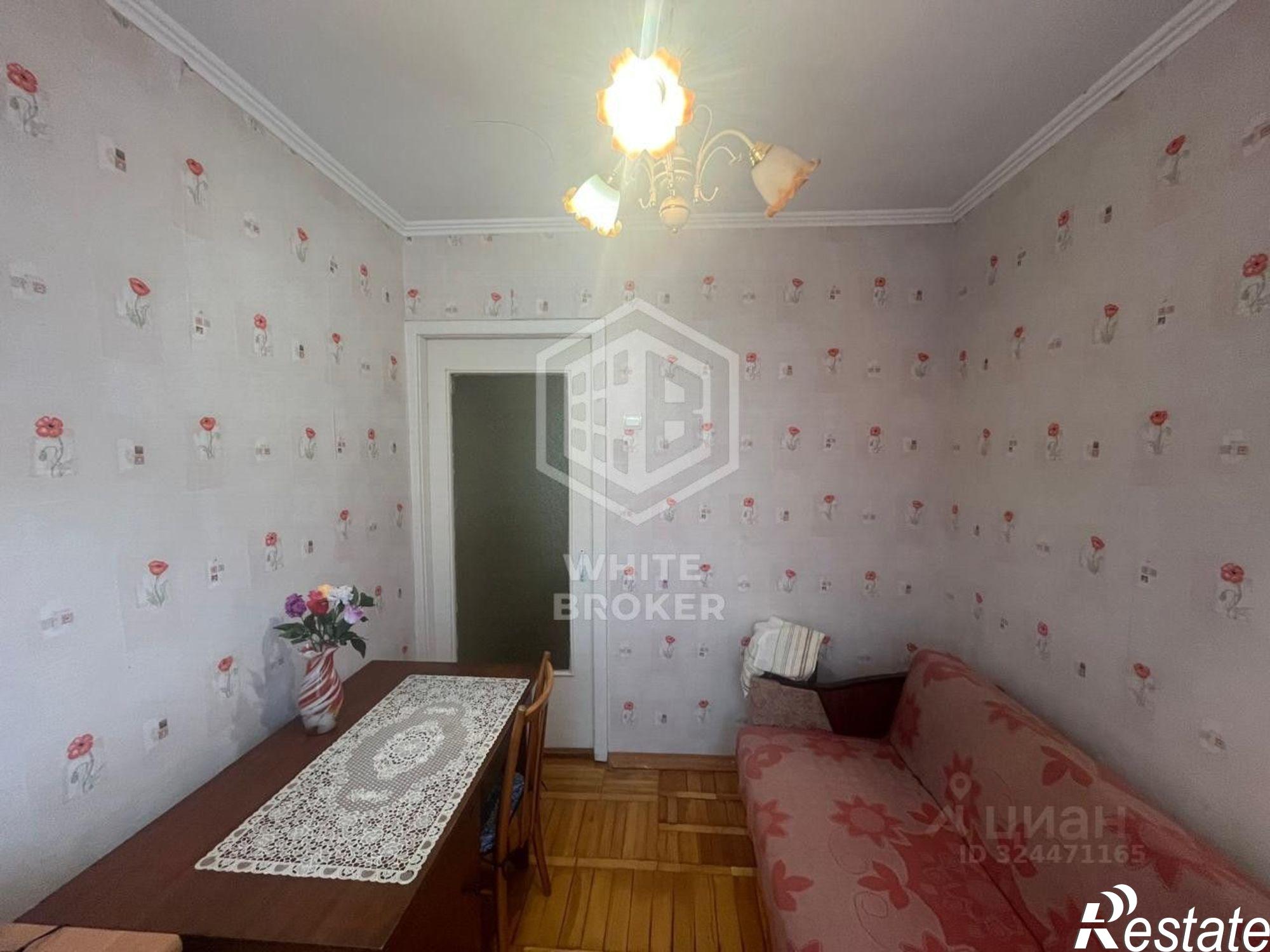 Купить квартиру за 10 500 000 рублей на Суворовская улица, 14