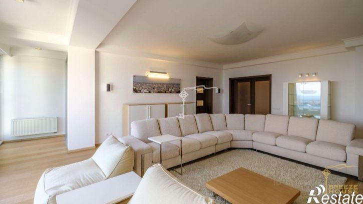 5-комн квартира Боткинская улица, 15А,  д. 15А